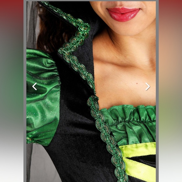 Woman’s Storybook Witch Costume - Picture 5 of 7